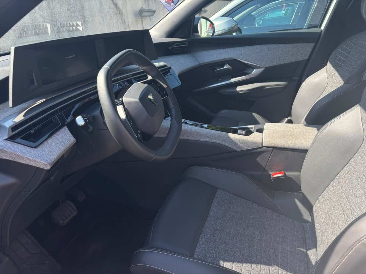 Interni della Peugeot 3008