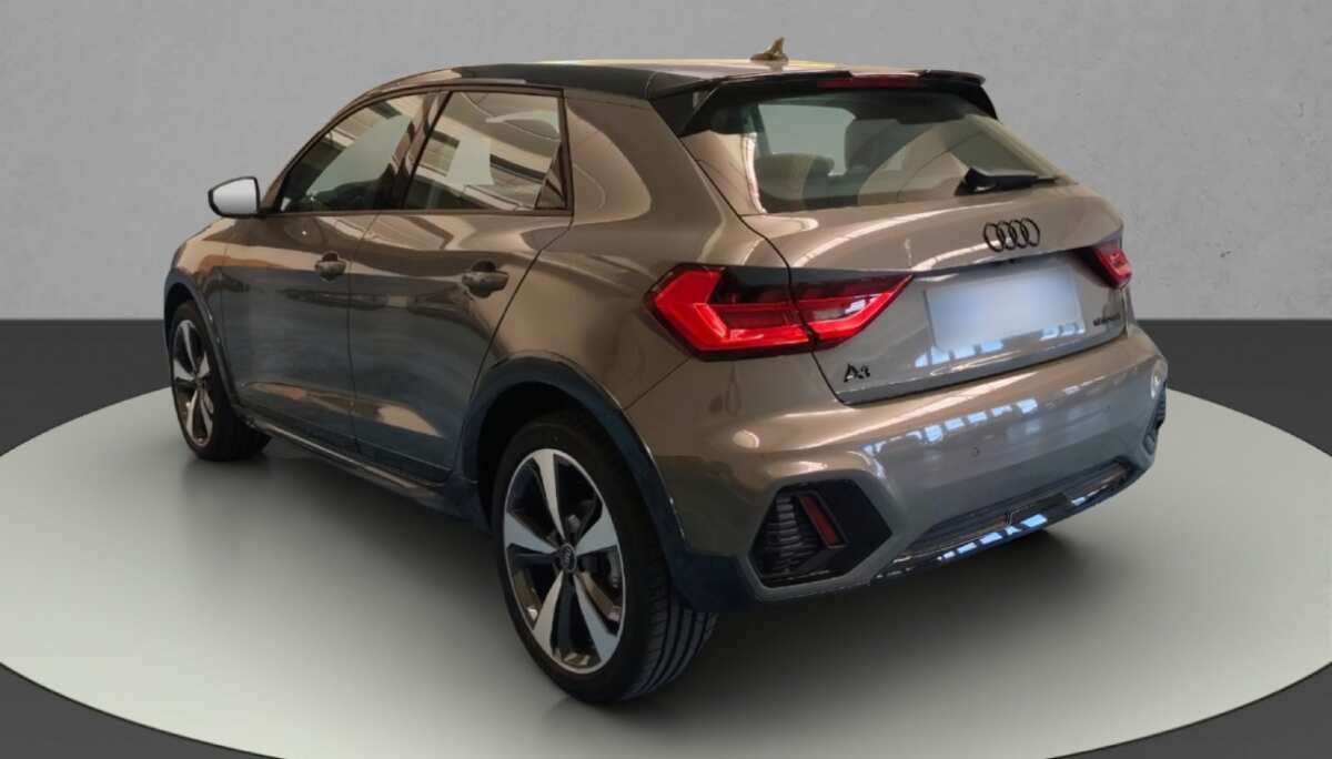 Noleggio a lungo termine Audi A1 Allstreet